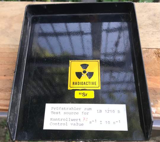 Ist das Teil Radioaktiv verstrahlt und gefährlich?