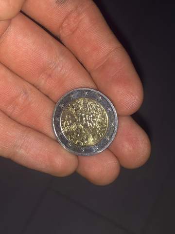 Ist diese 2€ Münze etwas wert?