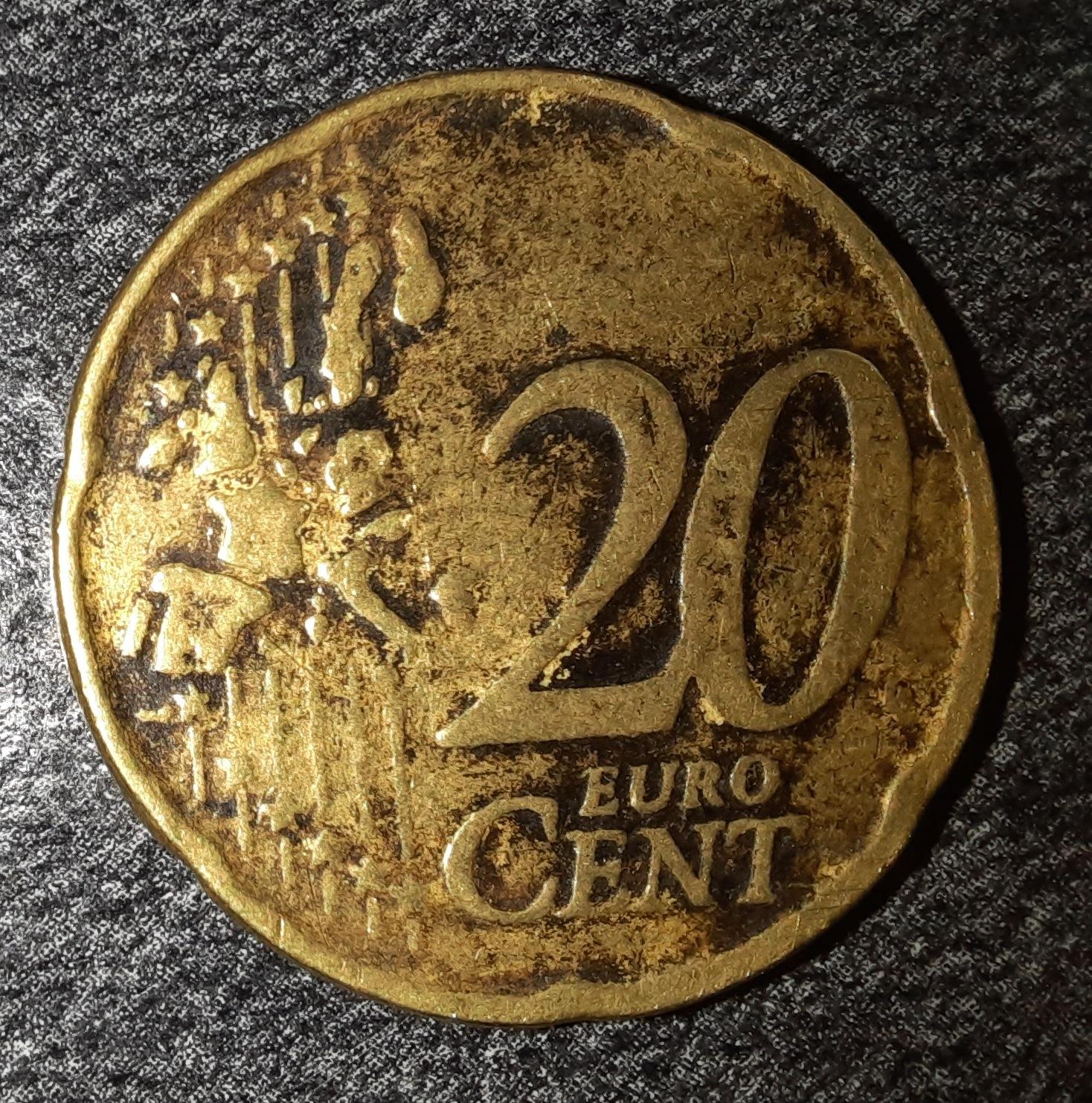 Ist diese 20 cent Münze was wert?Es handelt sich um eine Fehlprägung? (Münzen, Fehlprägungen) Ist diese 20 cent Münze was wert?Es handelt sich um eine Fehlprägung? (Münzen, Fehlprägungen)