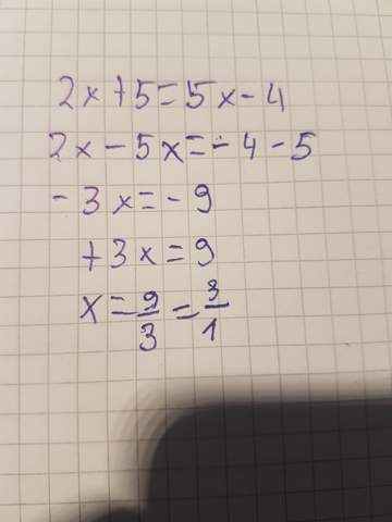Ist Diese Mathe Aufgabe Richtig Wenn Ja Wieso Kommt Bei Der Zweiten Zeile Kein Zwischen 4 Und 5 Schule Mathematik Lernen
