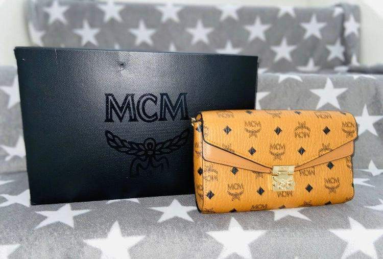 So erkennst Du eine Original MCM Tasche - jetzt prüfen