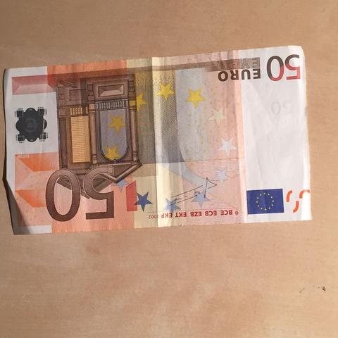 Ist dieser 50 Euro Schein gültig - (Geld, gültig)