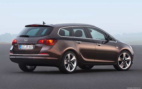 Ist Dieser Opel Ein Typisches Familienauto Sport Auto Familie