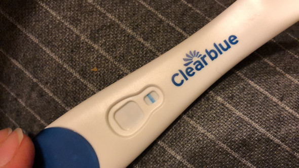 Ist Dieser Schwangerschaftstest Positiv Clearblue Early Schwangerschaft Schwanger