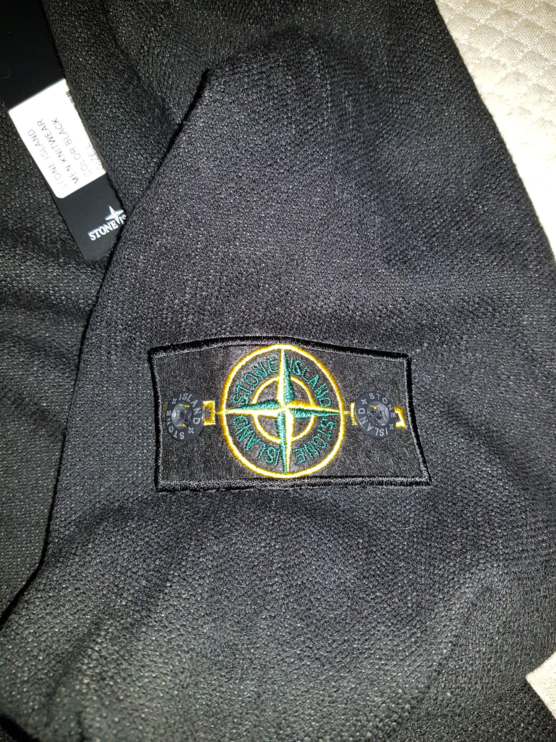 Luxus Stone Island Jogginganzug Bilder