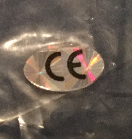 Das CE Zeichen klebt auf der Tüte von dem Akku - (Elektronik, Strom, Akku)
