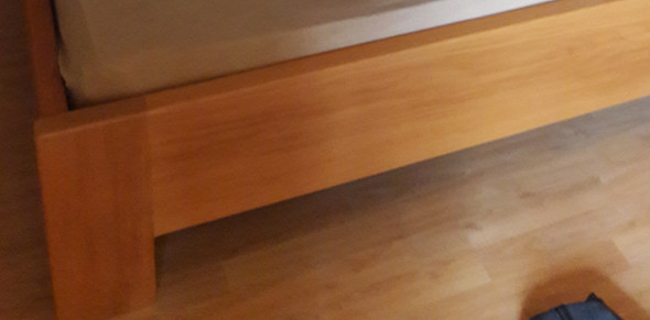 Ist dieses Holz Buche oder Erle? (Farbe, Möbel, Art)