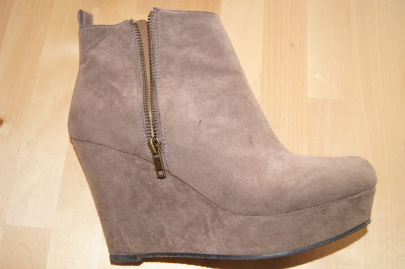 Schuhe - (braun, Schloss, Beige)