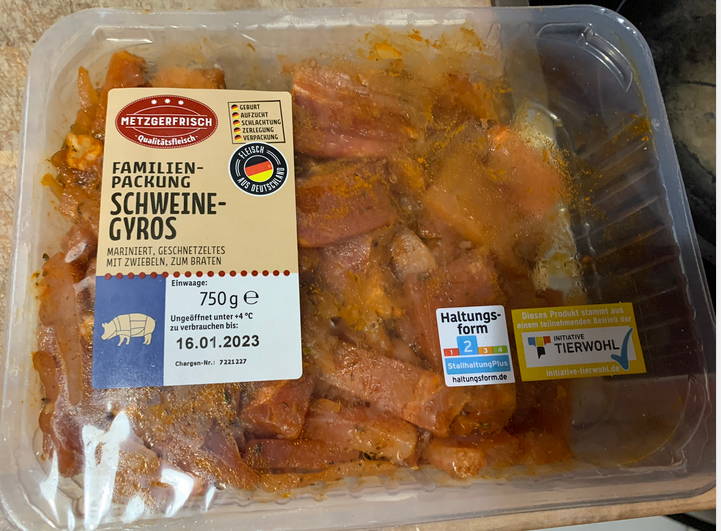 Ist es möglich, dass mariniertes Schweinefleisch nur 124 kcal/100g hat?  (abnehmen, Kalorien, Fleisch)