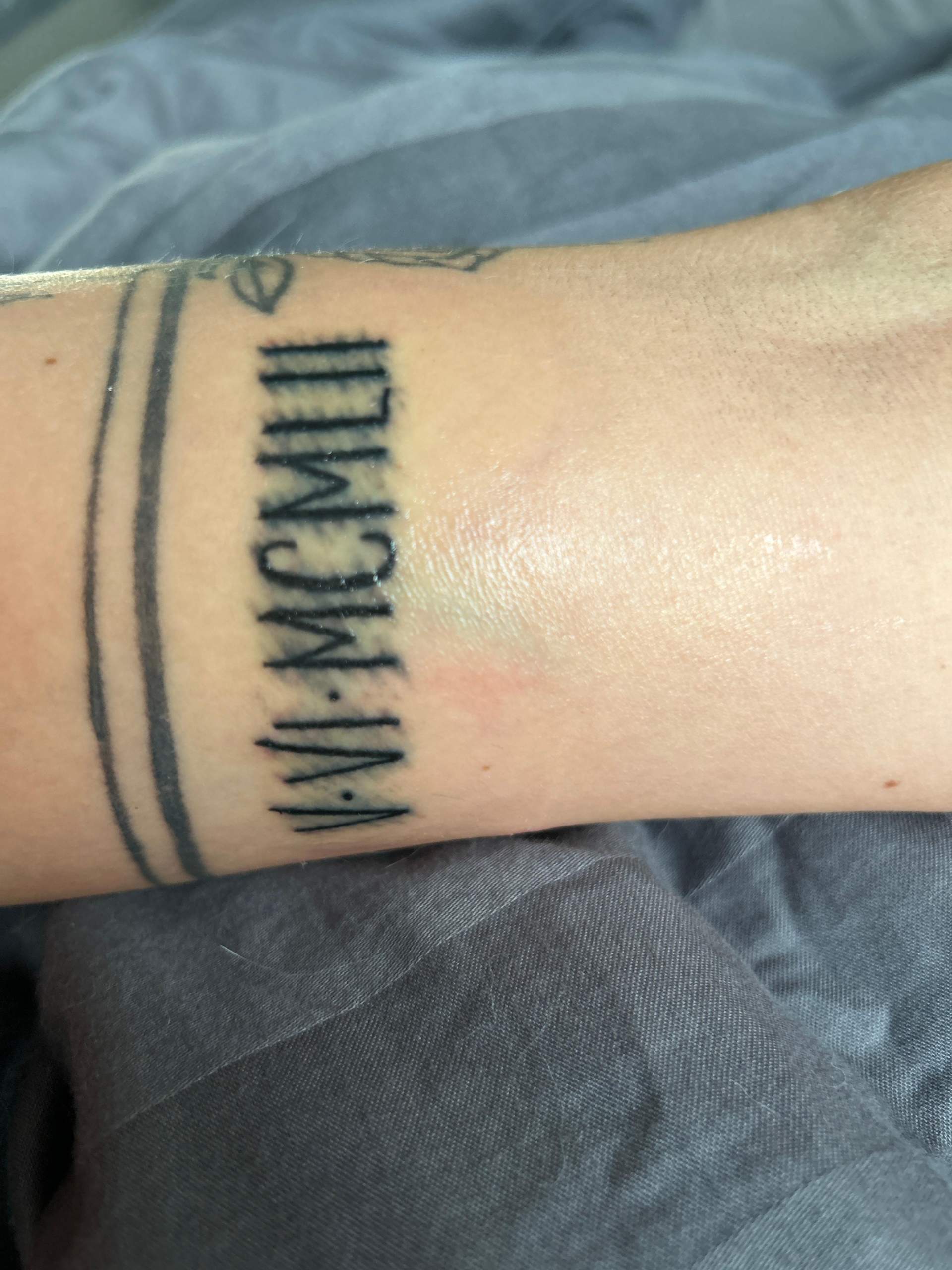 Nach Tattoo Termin Überschwemmungen Und Ein Toter Ermittlungen Laufen - ysg5dbr