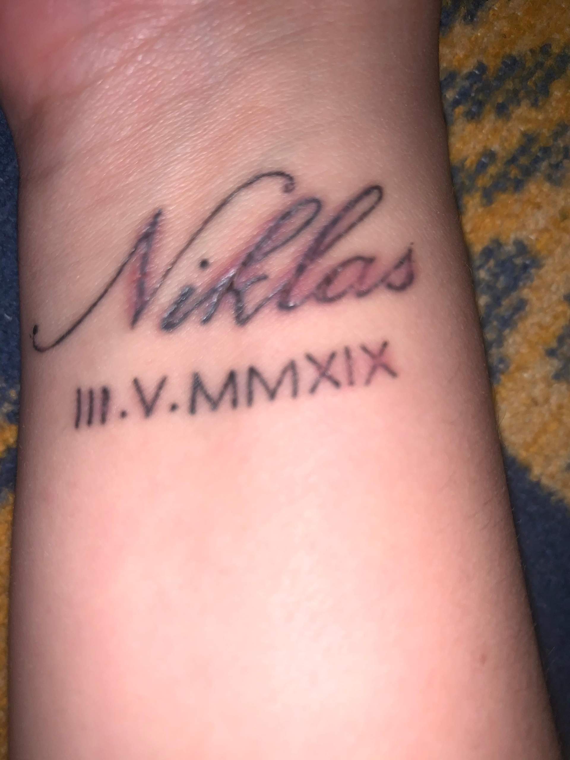 Ist Mein Tattoo Zu Tief Gestochen Tatowieren Ist Mein Tattoo Zu Tief Gestochen Tatowieren