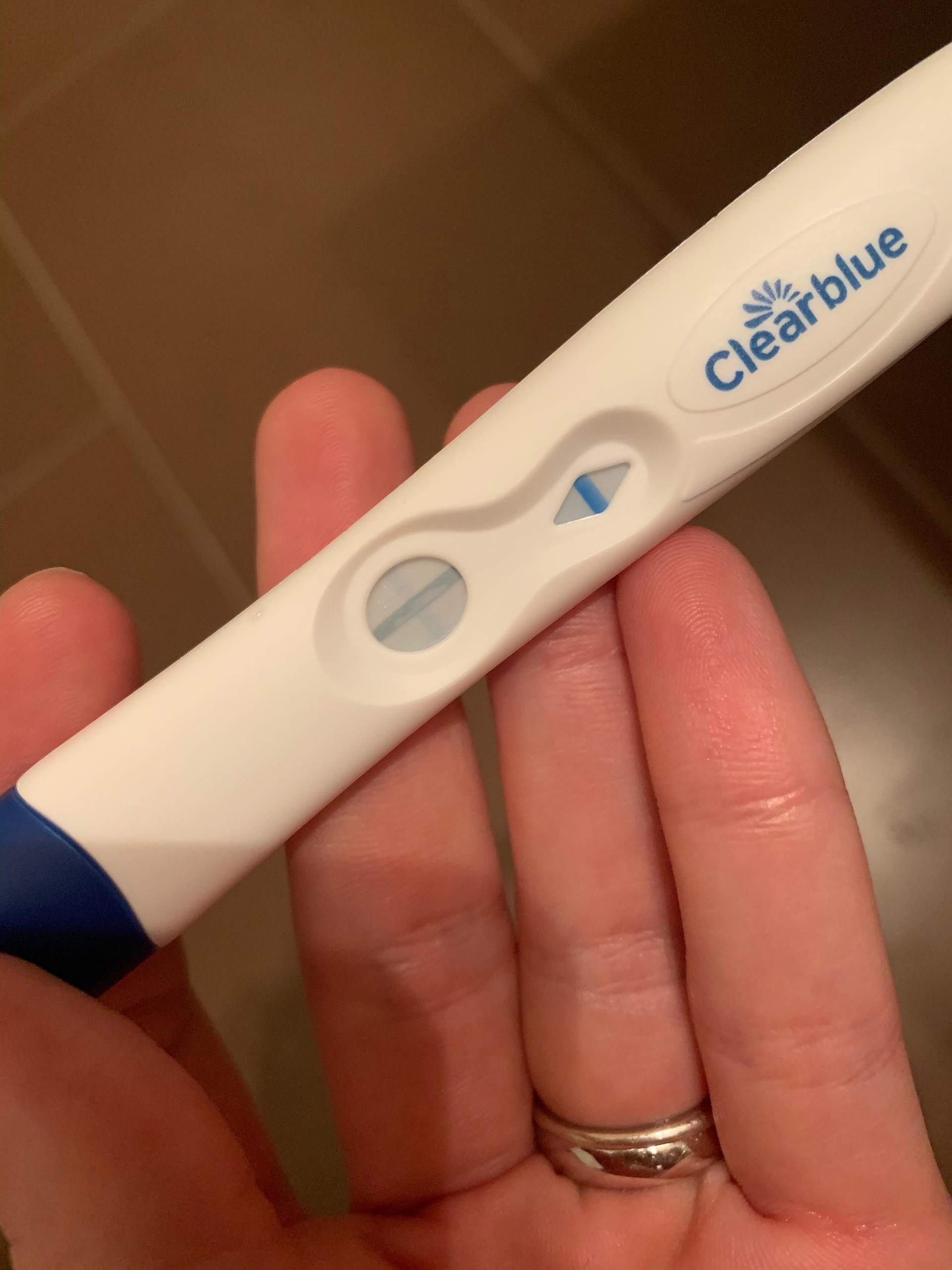 Ist mein Test positiv oder negativ? Clearblue? (schwanger, Schwangerschaftstest) Ist mein Test positiv oder negativ? Clearblue? (schwanger, Schwangerschaftstest)