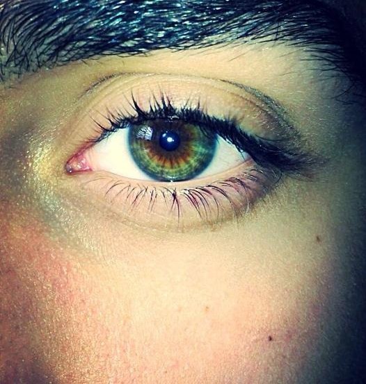 Ist meine Augenfarbe Innen: Braun Außen: Grün selten? + Bild (Gesundheit)