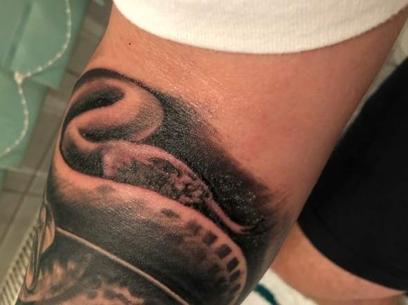 Ist Mit Meinem Tattoo Alles Ok Gesundheit Und Medizin Hautprobleme Tattoopflege Ist Mit Meinem Tattoo Alles Ok Gesundheit Und Medizin Hautprobleme Tattoopflege