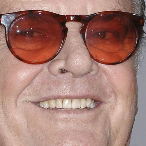 Welche Brille trägt Jack Nicholson auf den Bildern?