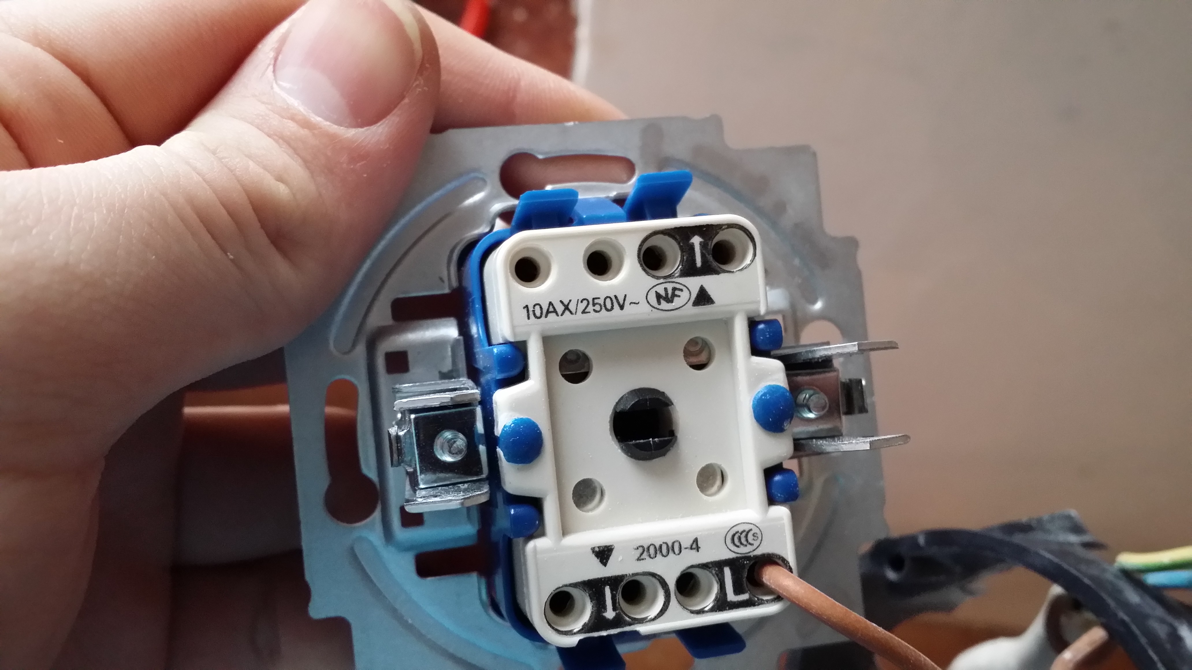 Jalousieschalter anschließen? (Technik, Elektronik, Heimwerker)