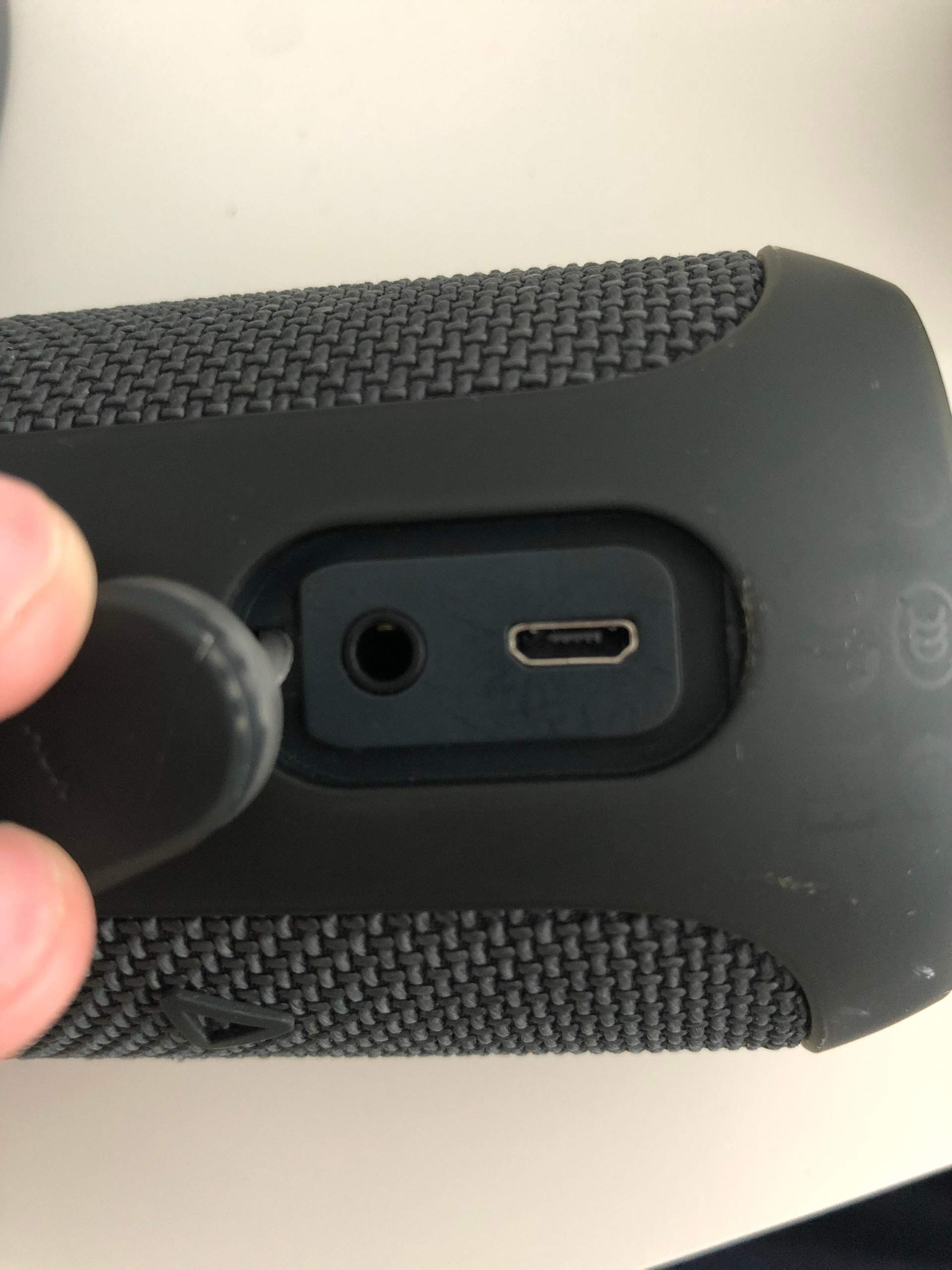 JBL Box Akku kaputt? (Musik)