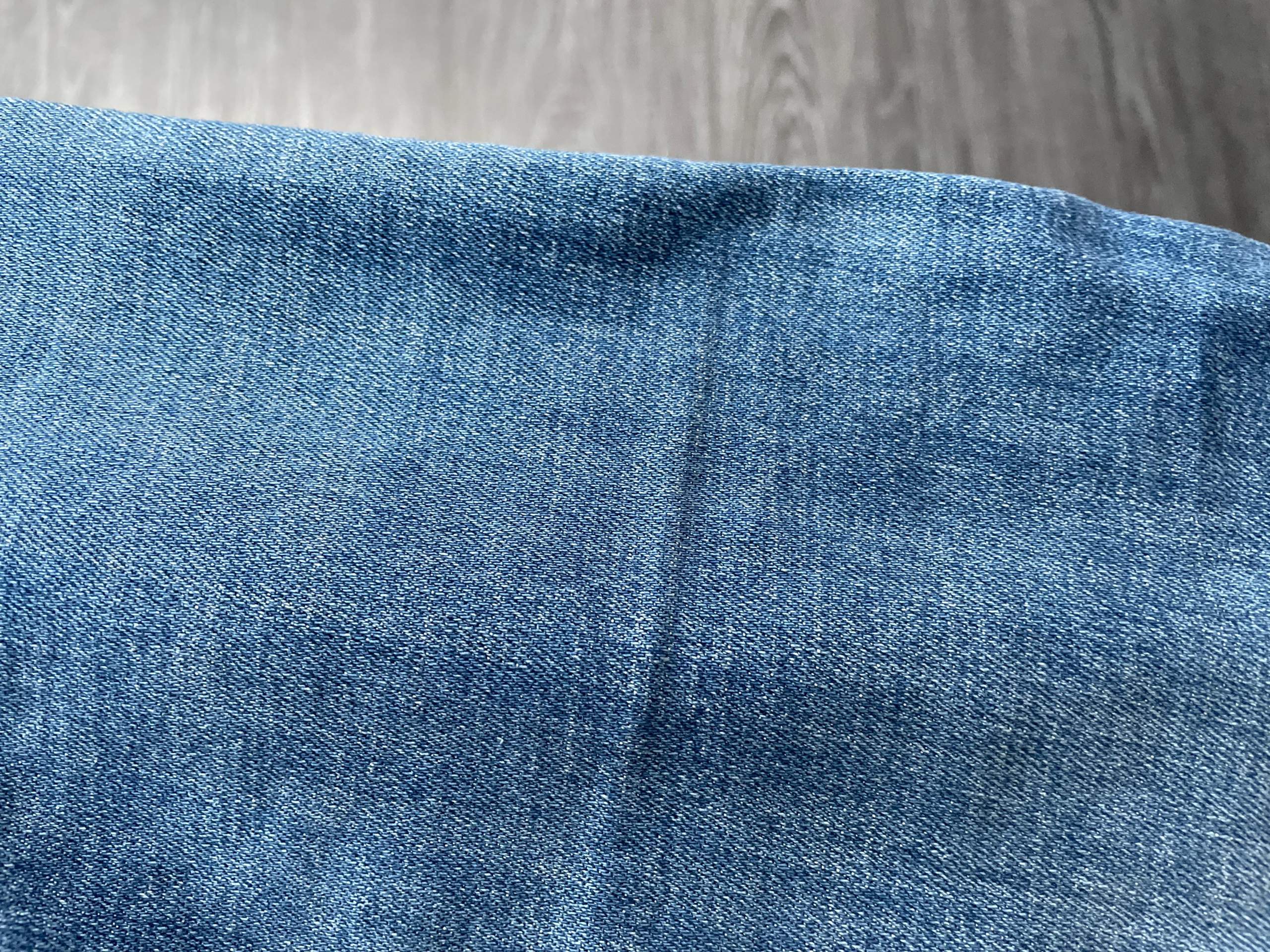 Jeans wirft Falten, die dunkel werden? (Kleidung, Mode, Hose)