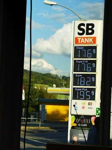 Jetzt volltanken gute Idee Diesel 1,76 😳😳?