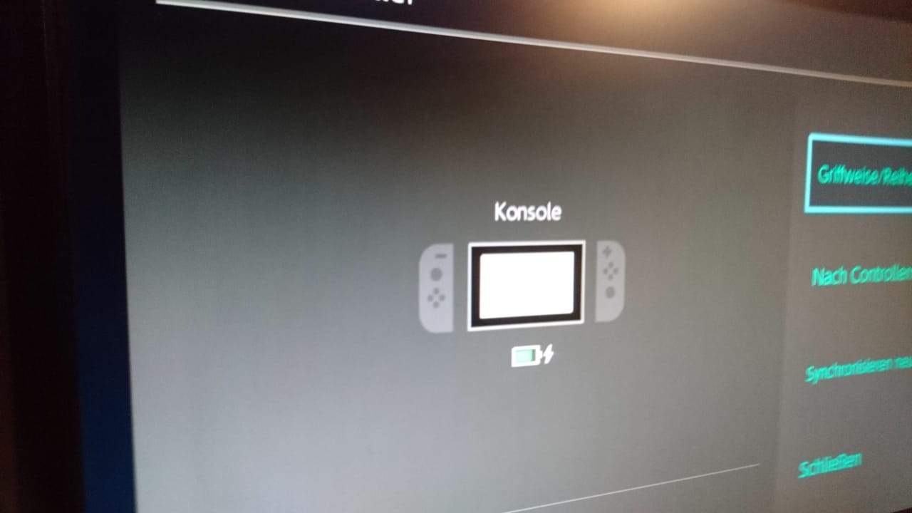 JoyCons auf der Switch laden nicht? (Nintendo, Nintendo Switch, JoyCon)