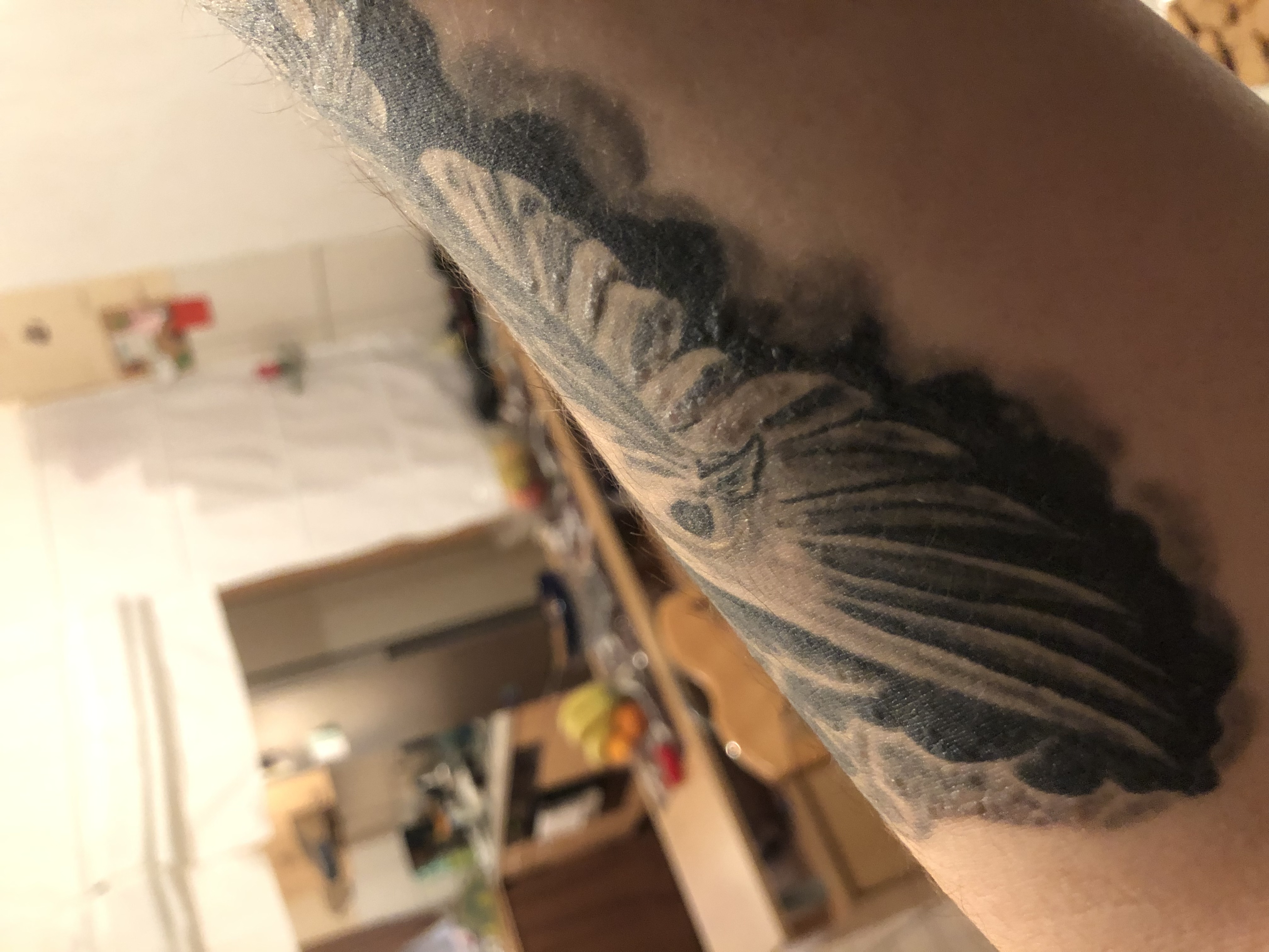 Juckende Pusteln auf Tattoo nach einem Jahr? (Allergie, Ausschlag, jucken)