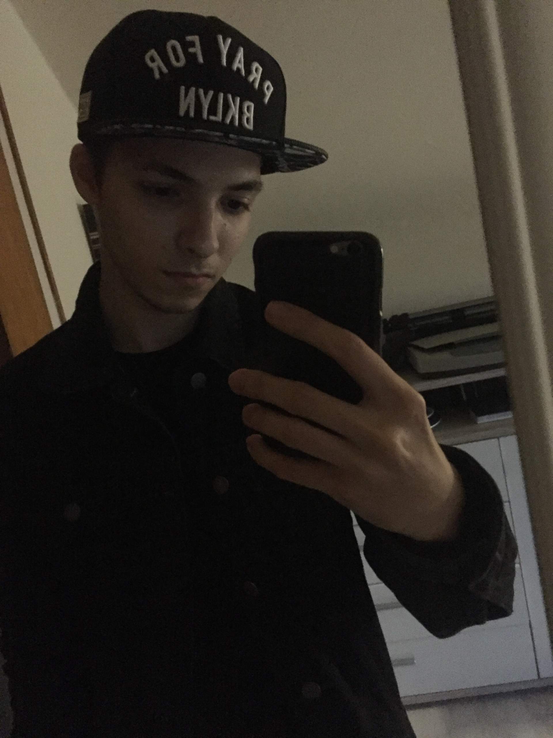Jungs und Caps tragen? (Männer, Kleidung, Mode)