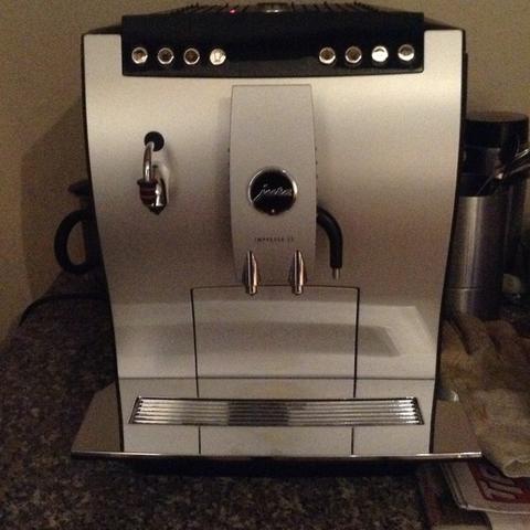 Jura impressa Z5 Generation 2
- (Kaffee, Pulver)