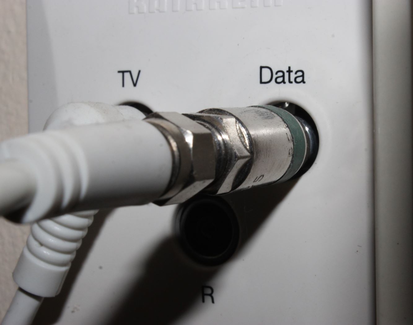 Kabel an Router WLAN)