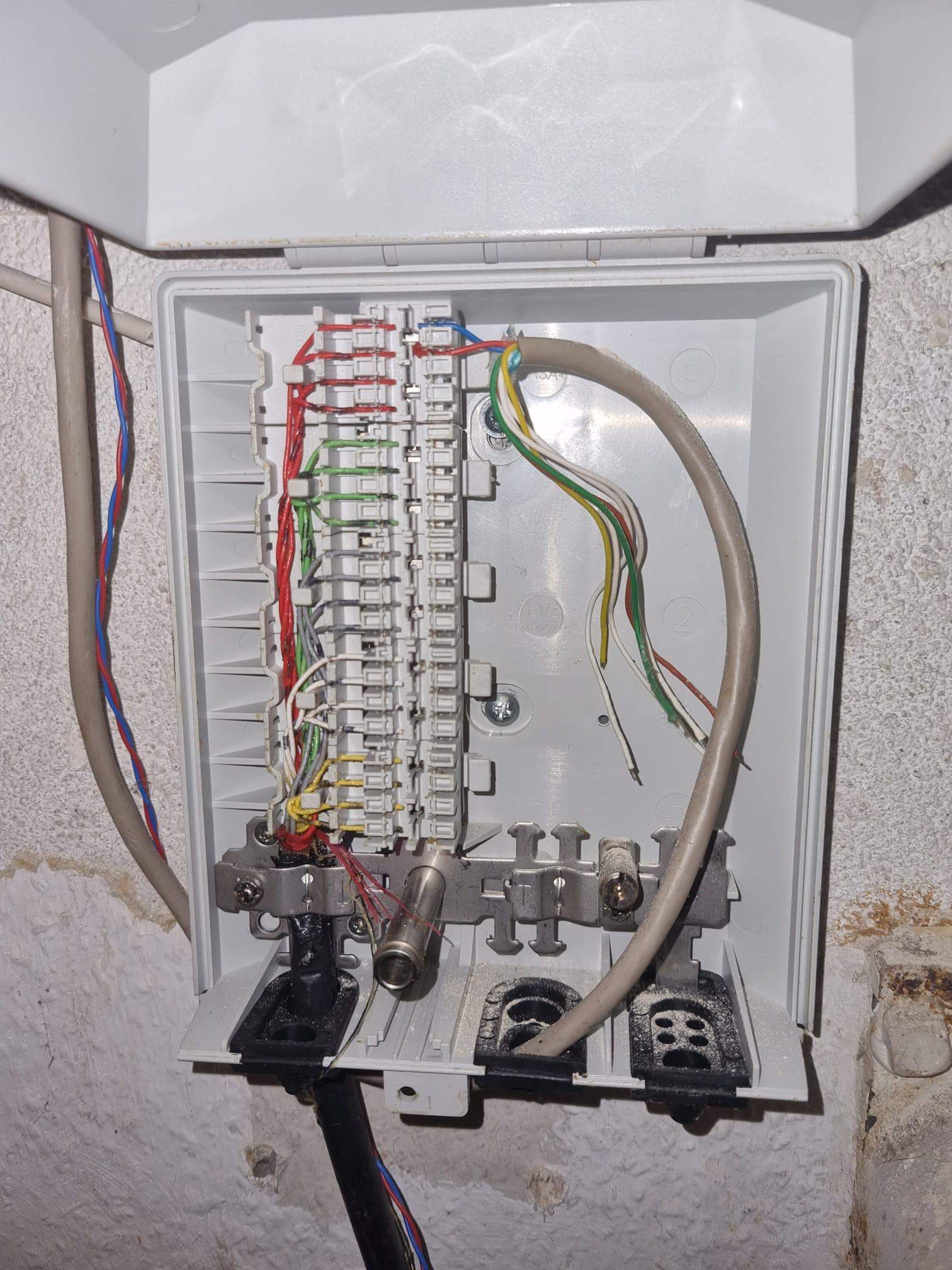 Kabel Anschluss im Haus? (Internet, Telekom, Vodafone)