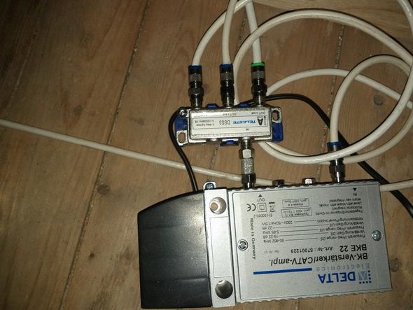 Kabel Deutschland Verstarker Internet Verteiler