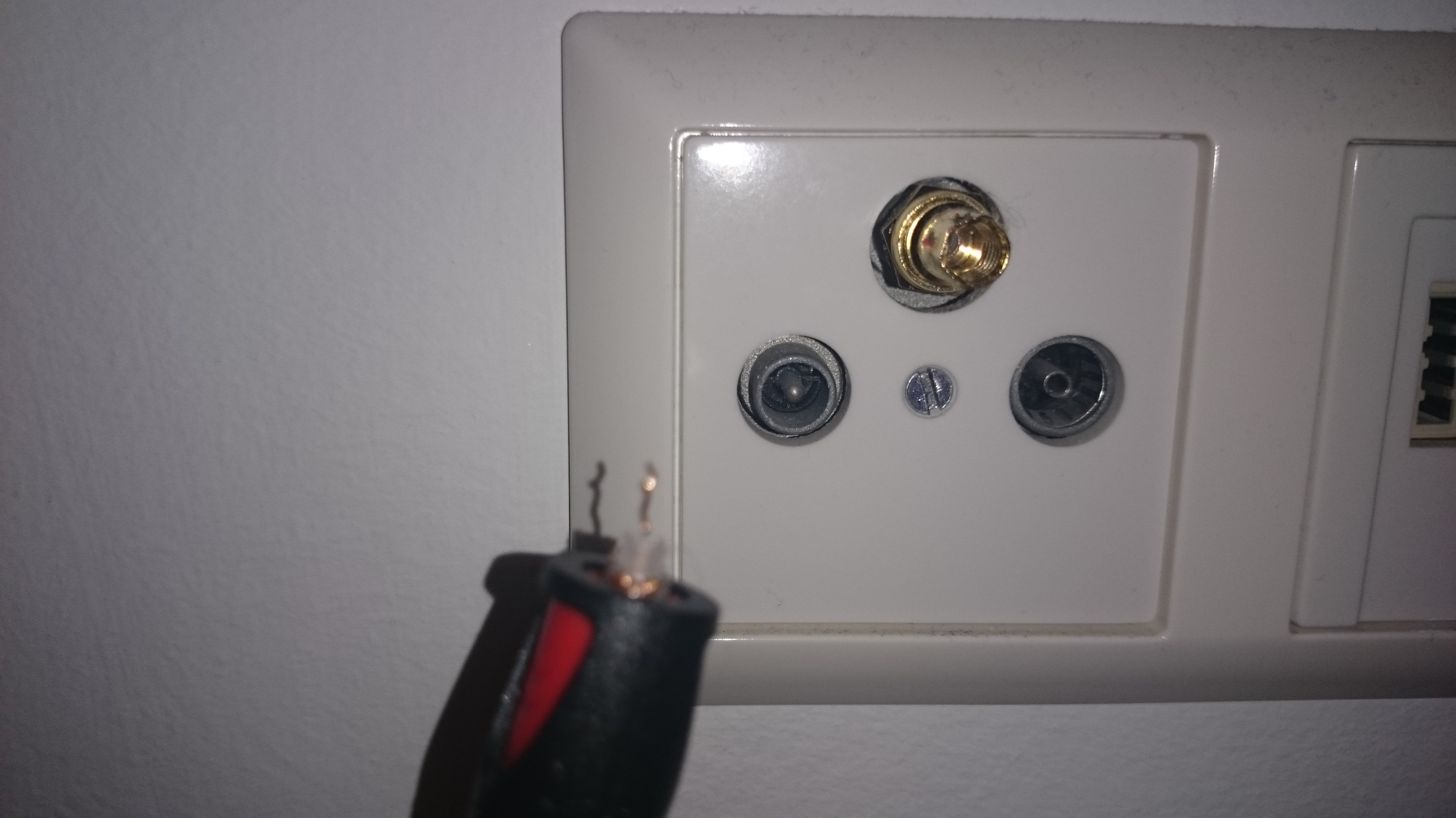 Kabelanschluss vom TV entfernt was nun? (Anschluss)