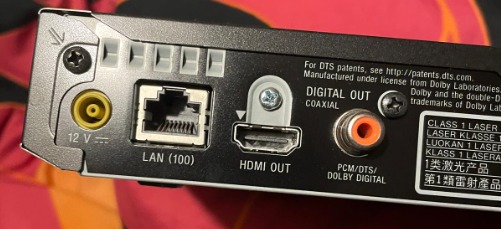 Kann dieser BluRay Player selbst gebrannte BluRays abspielen? (Computer ...