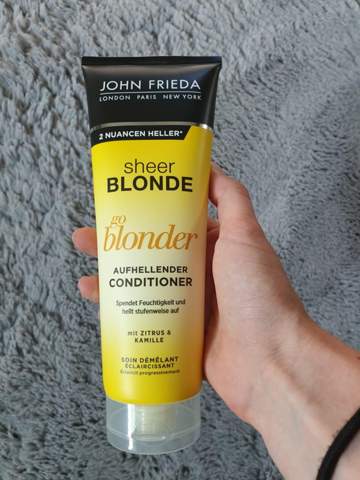Kann ich aufhellenden Conditioner für blondes Haar auf braunes Haar machen?