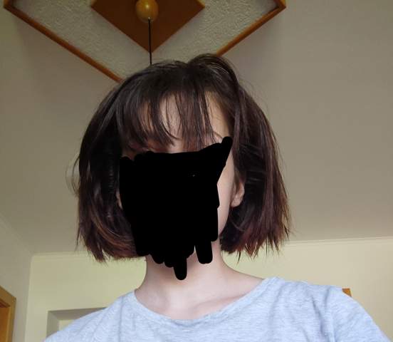 - (Haare, Beauty, Aussehen)
