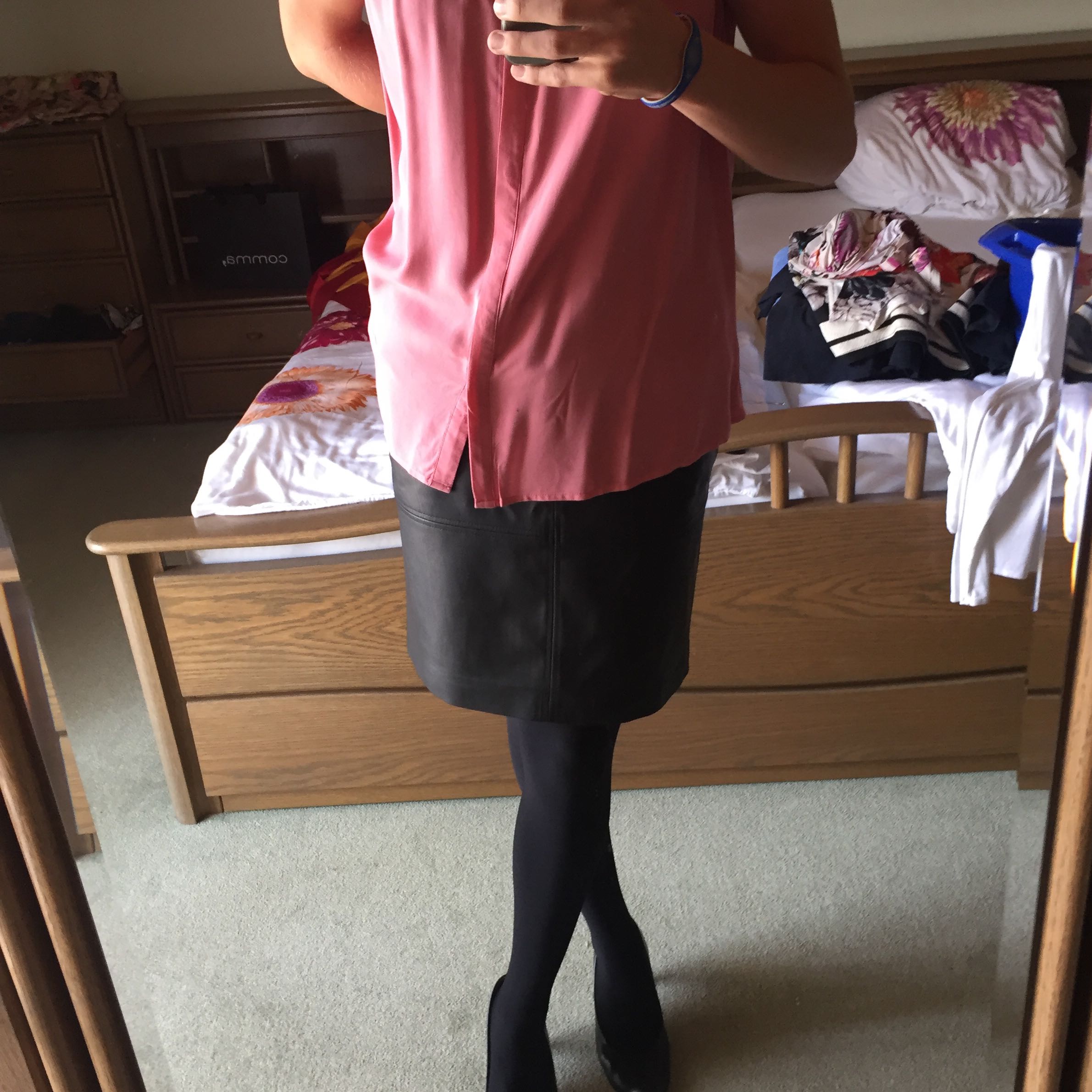 Frauen Die Auf Männer In Frauenkleidung Stehen Kann ich das als 15-Jähriger tragen? (Mädchen, Frauen, Rock)