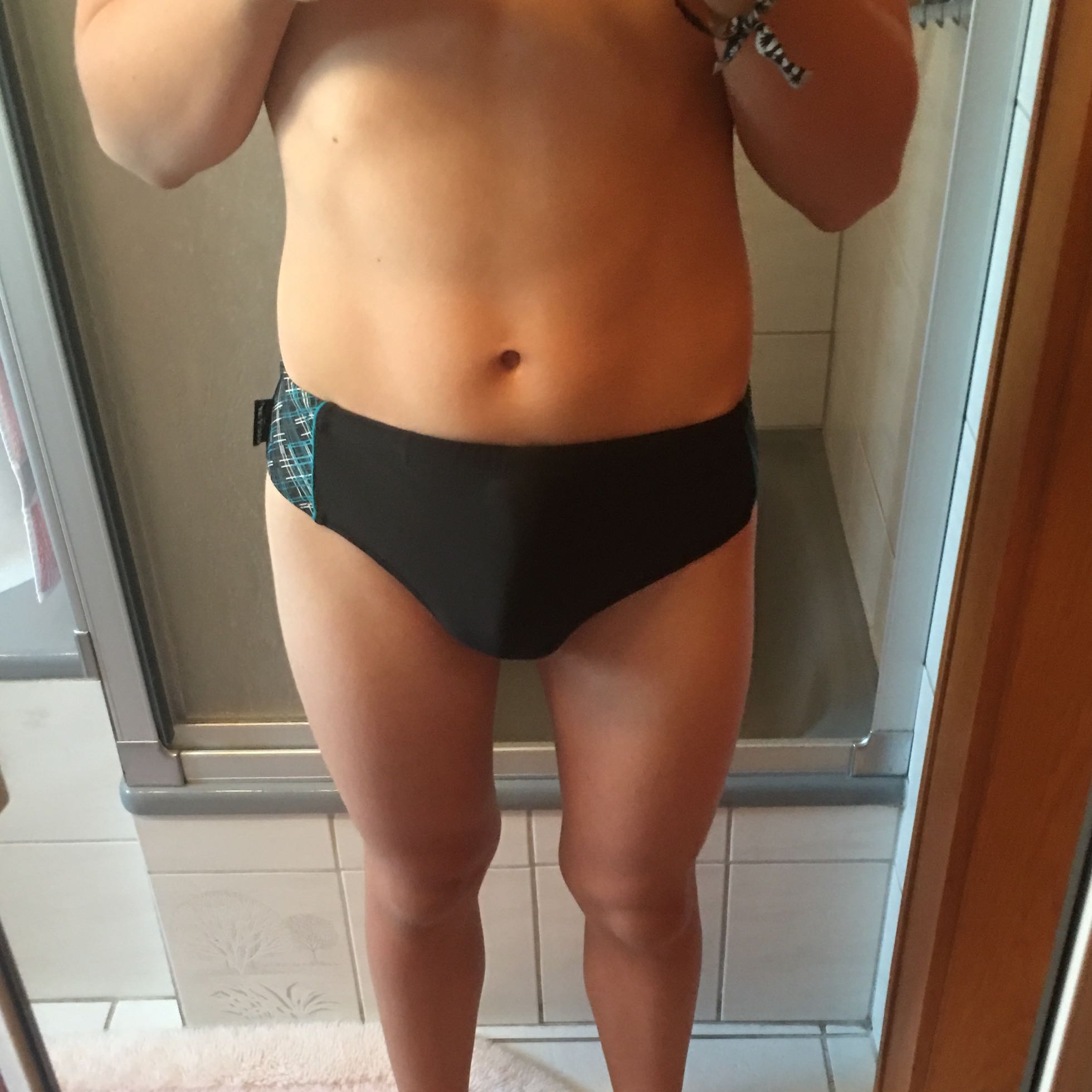 Kann ich sie tragen diese Badehose? (Junge, Bademode