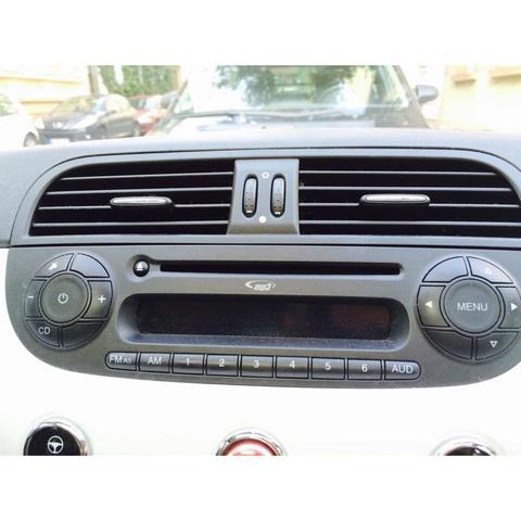 Kann Man Beim Fiat 500 Sein Handy Anschliessen Um Musik Zu Horen Auto Anschluss