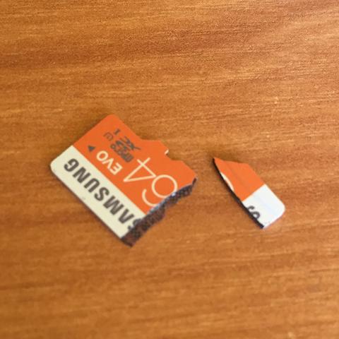 Kann man die Micro sd Karte noch retten? (Bilder, SD-Karte, Daten retten) Kann man die Micro sd Karte noch retten? (Bilder, SD-Karte, Daten retten)