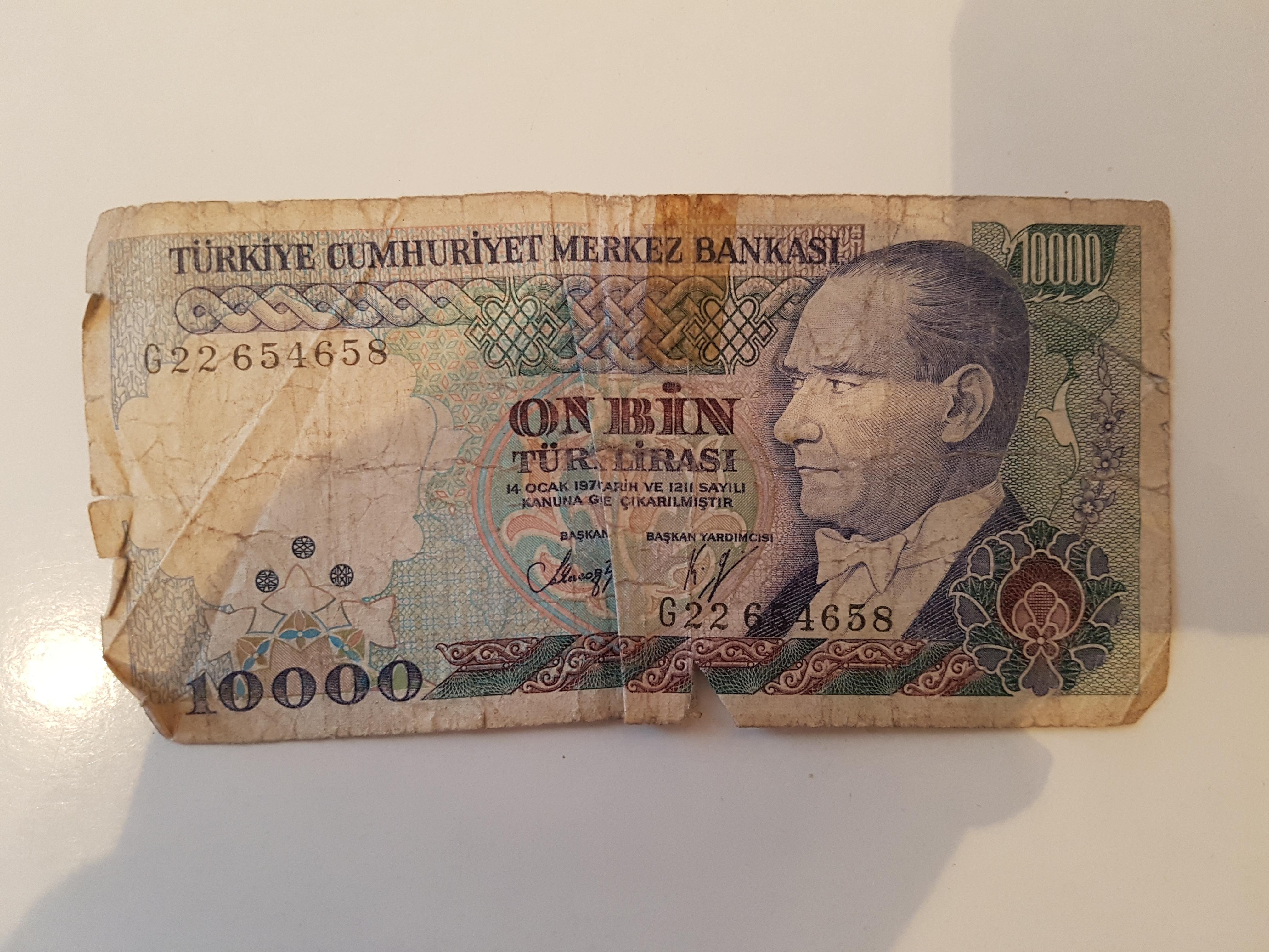 Kann Man Diese 10 000 Turkische Lira Noch In Umtauschen Wenn Ja Wo Und Wie Viel Uro Ist Die Alte Turkische Lira Noch Wert Euro Wahrung