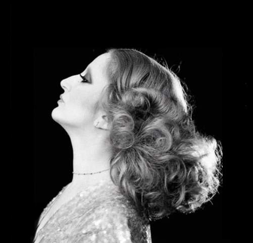 Kann Man Diese Locken Bild Mit Glatteisen Machen Computer Haare Frisur