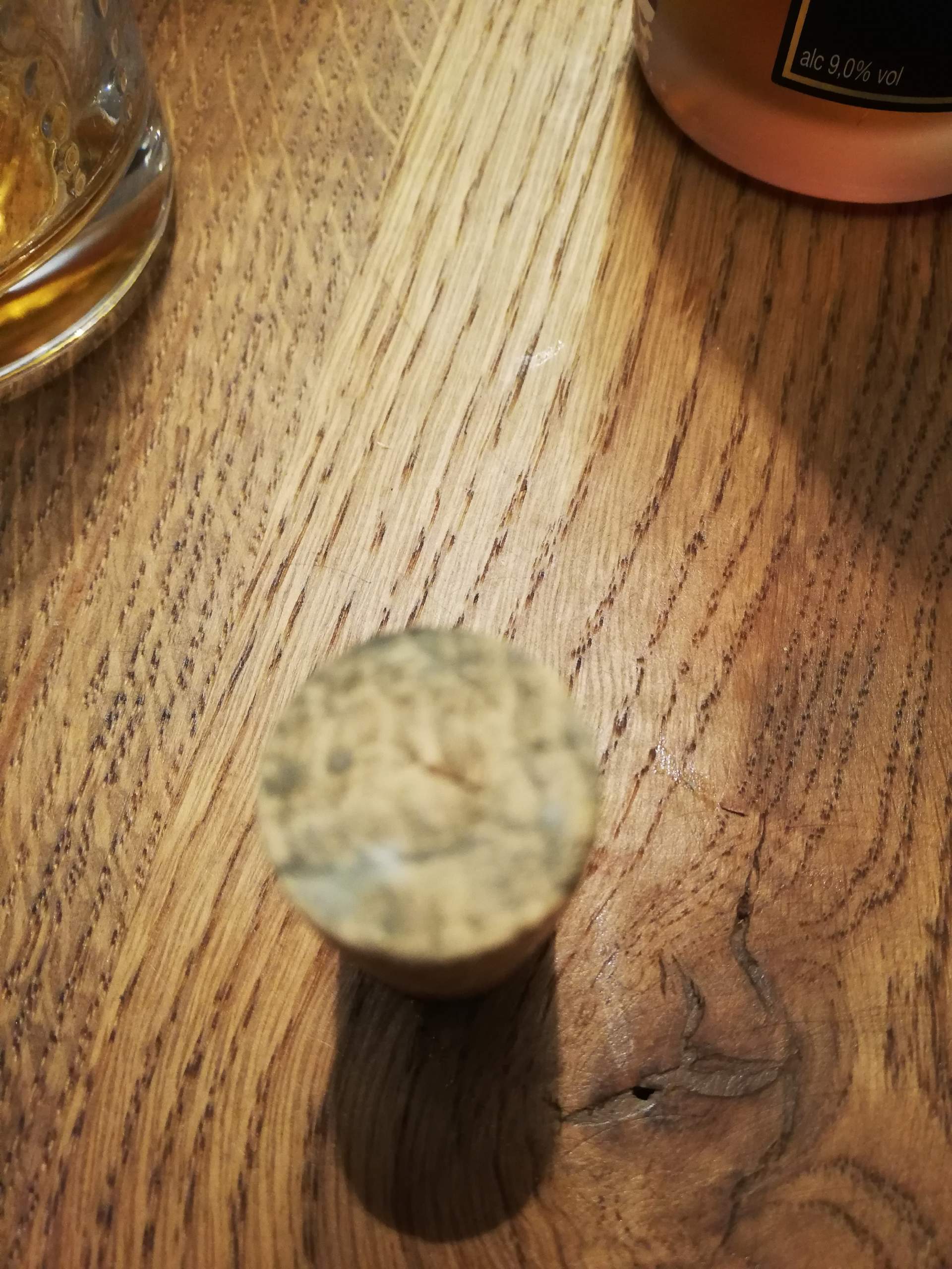 Kann Man Wein Nach 20 Jahren Noch Trinken Kann man diesen Wein noch trinken? (Alkohol)