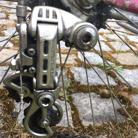 Kann man dieses Schaltwerk wieder reparieren oder eher ned? (Fahrrad