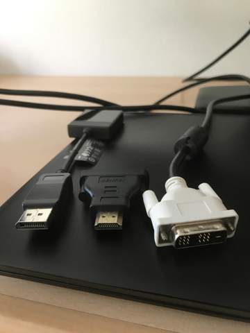 Kann man ein VGA bzw. DVI-D Monitor an einen hdmi bzw. DisplayPort Monitor anschließen?
