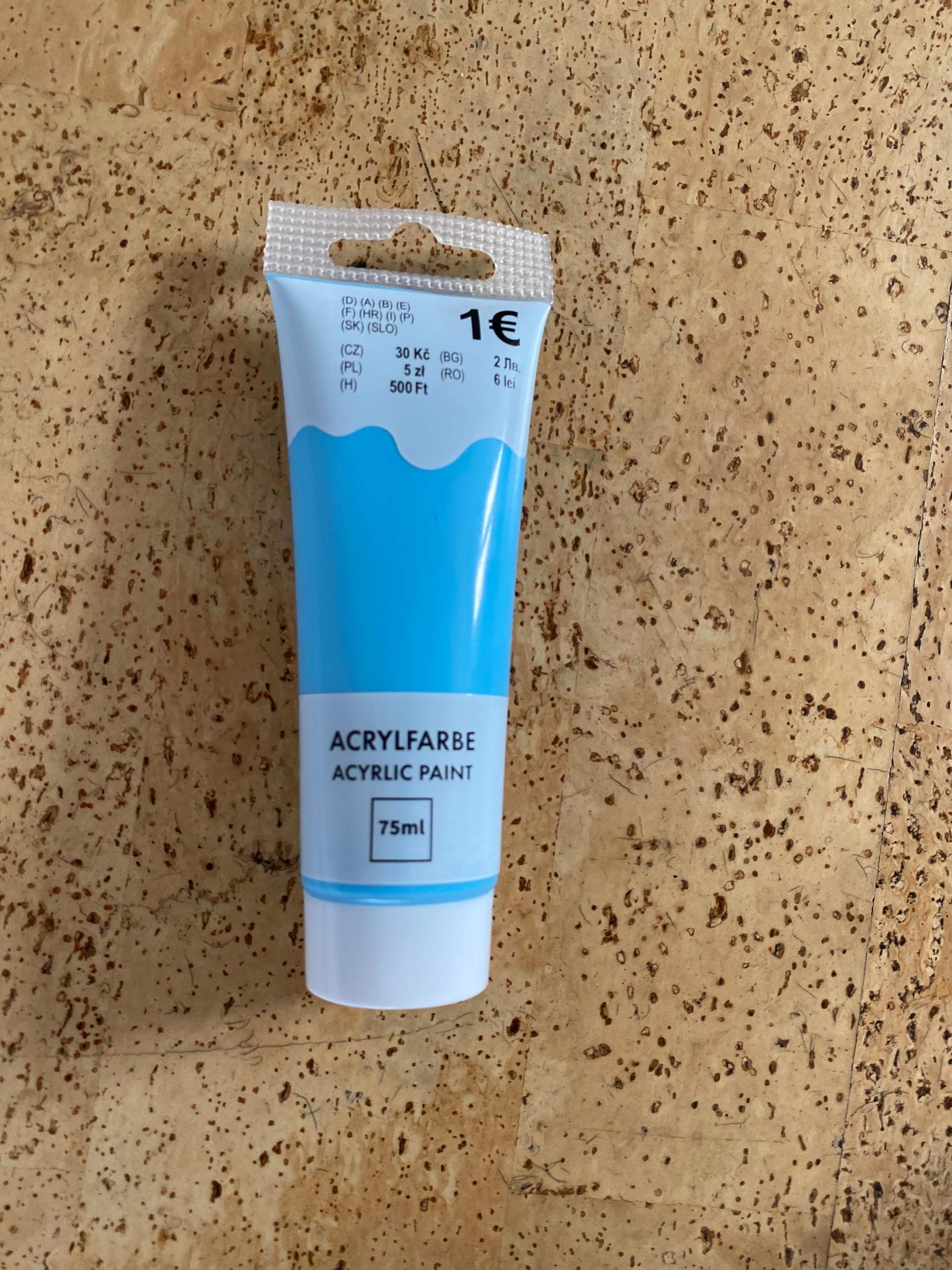 Kann man mit Acrylfarbe Kleidungsstücke bemalen? (Kleidung, Mode, Kunst)