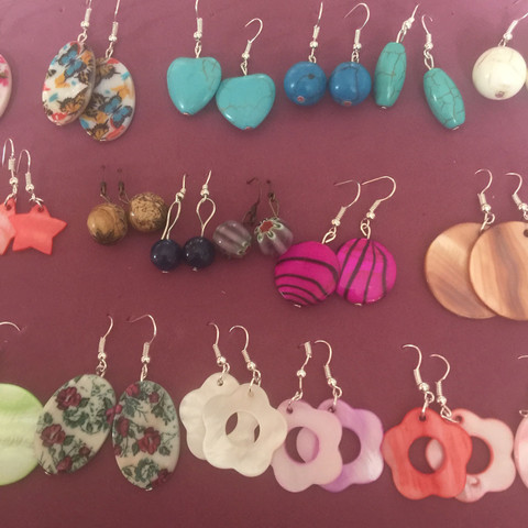 Kann Man Selbst Gemachten Schmuck Auf Flohmarkten Gut Verkaufen Ohrringe Diy Selbstgemacht