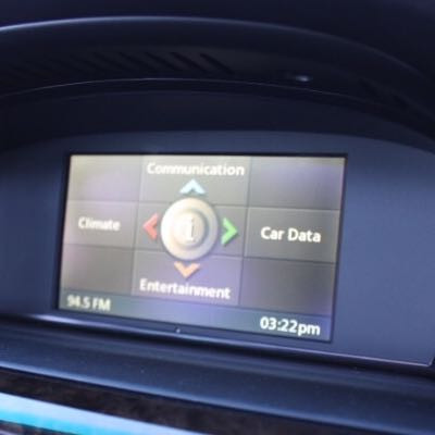 Kann man über Bluetooth im Auto ( BMW 320D) Musik abspielen?