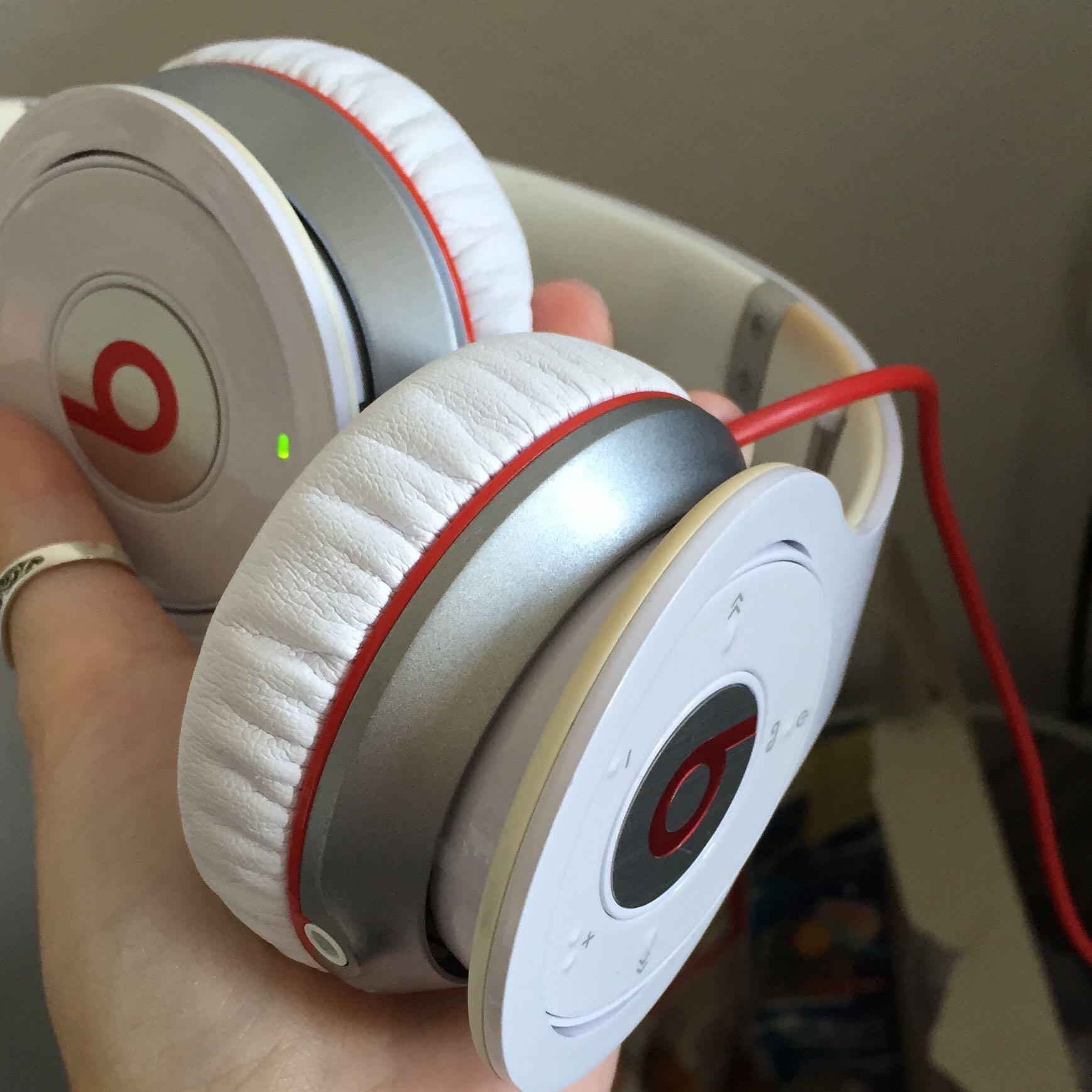 Beats Solo 3 Verbinden Sich Nicht Kann meine Beats Wireless nicht mit dem iPhone 6 verbinden? (Handy