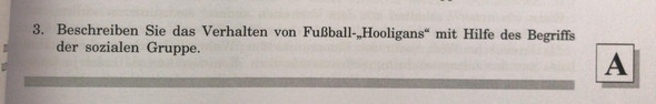 - (Schule, Studium, Fußball)
