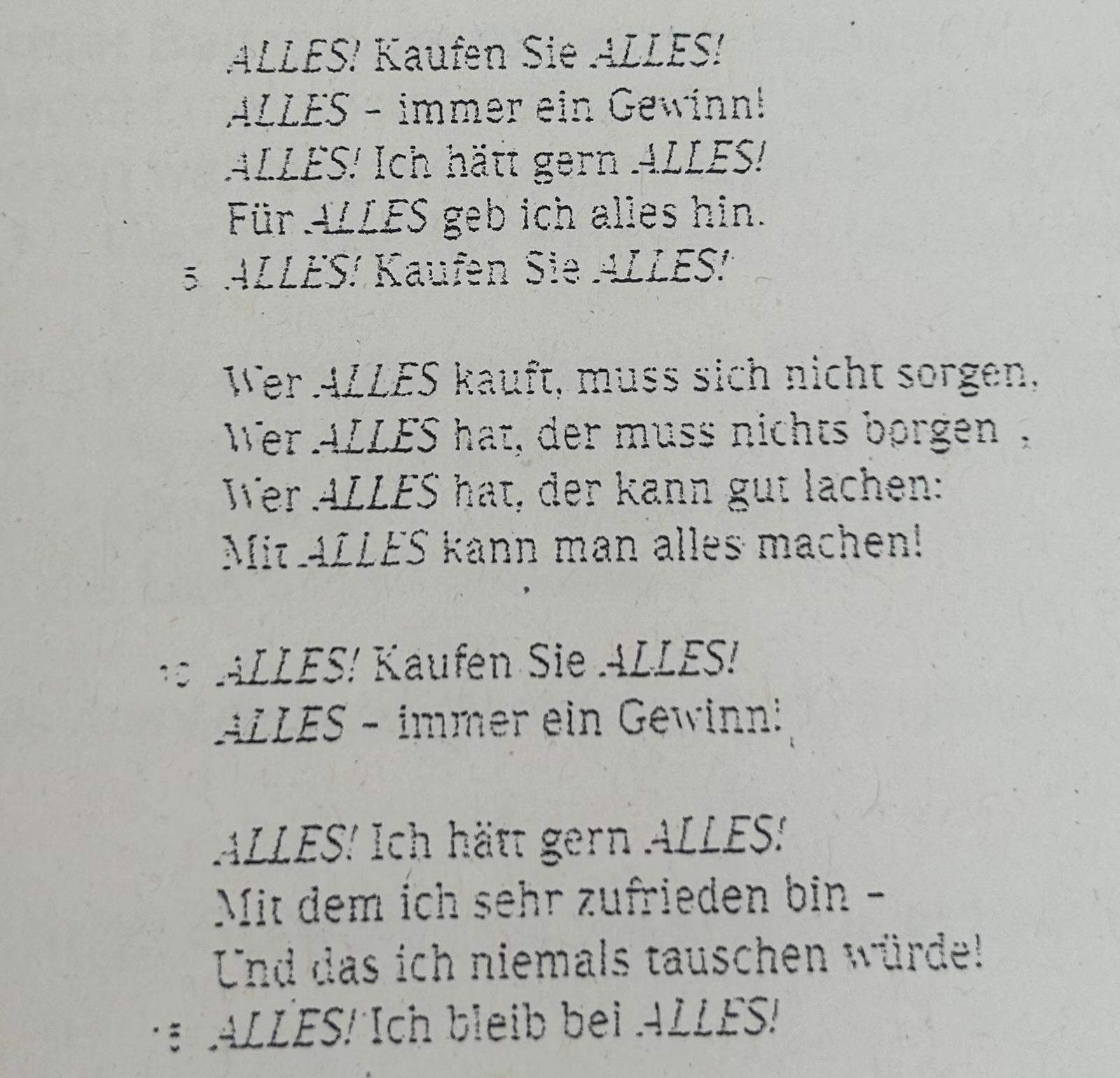 Kann mir jemand bitte sagen was für sprachliche Mittel in den einzelnen Strophen benutzt wurden ...