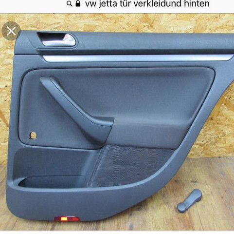 - (Auto, Auto und Motorrad, kaputt)